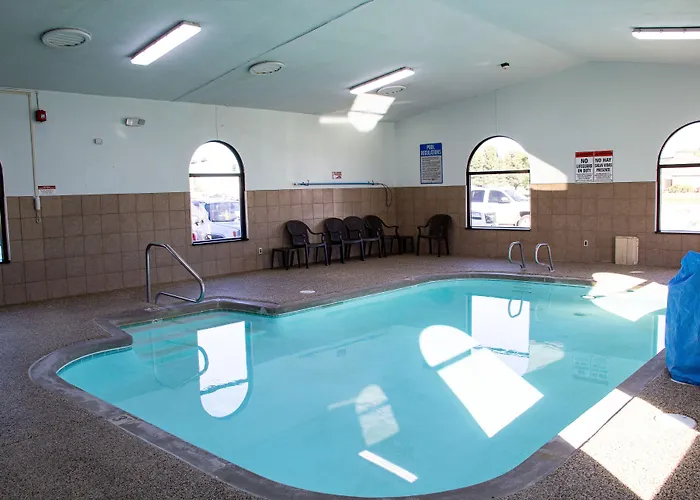 New Victorian Inn & Suites-Norfolk