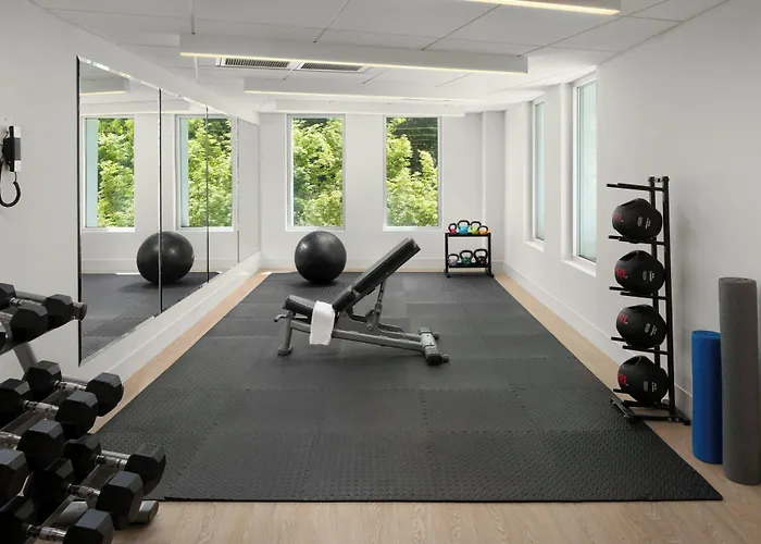 Ac Hotel By Marriott Portland Lake Oswego