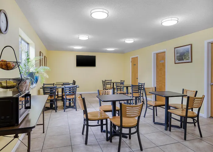 Surestay By Best Western Massena