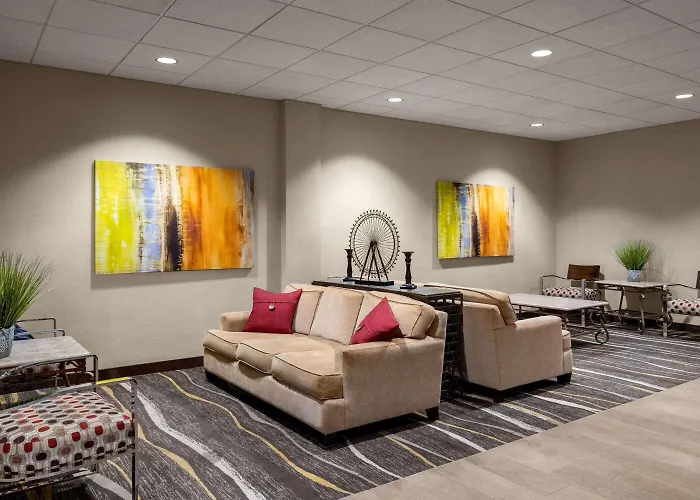 Americinn By Wyndham Rochester Near Mayo Clinic