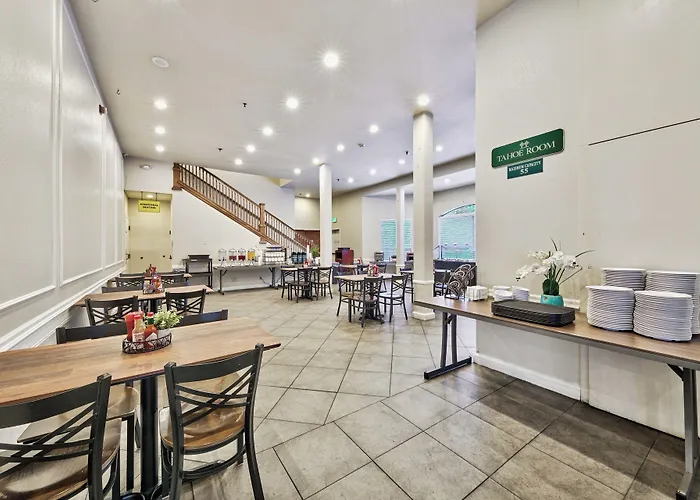 Forest Suites Resort At The Heavenly Village