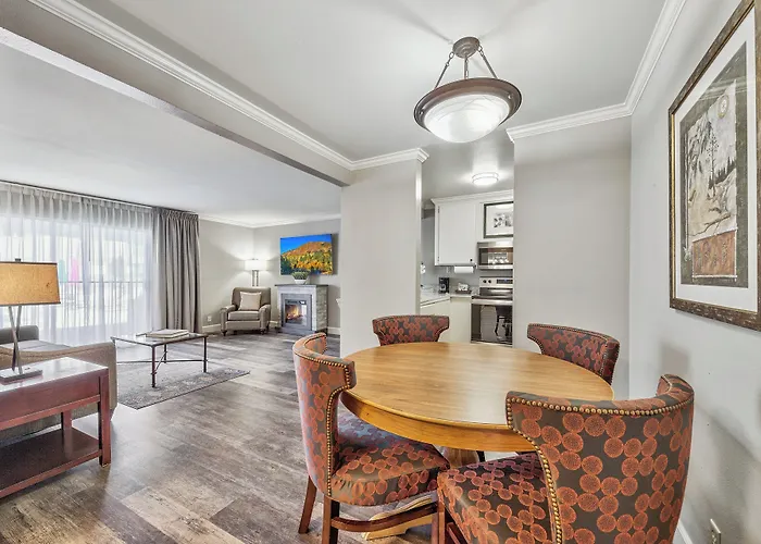 Forest Suites Resort At The Heavenly Village