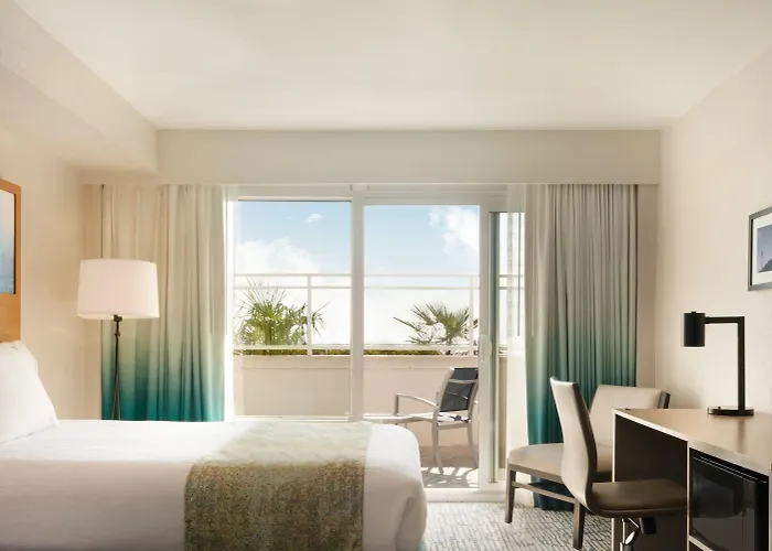 Surfbreak Virginia Beach Oceanfront, An Ascend Collection Hotel