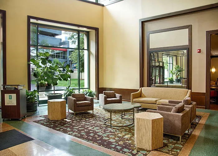 Embassy Suites By Hilton Chicago O'Hare Rosemont