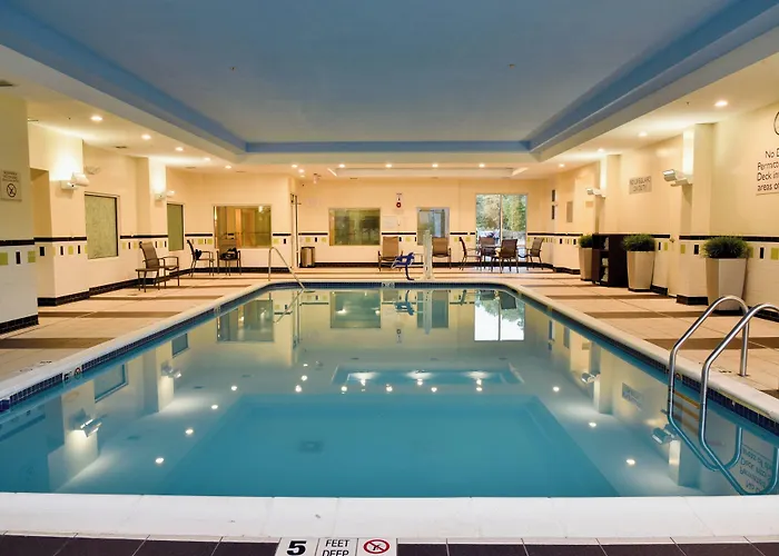 Fairfield Inn Hartford Airport