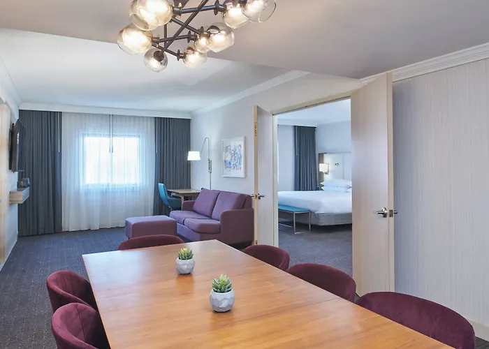 Delta Hotels By Marriott Detroit Novi