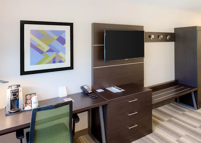 Holiday Inn Express Newberg - Wine Country By Ihg