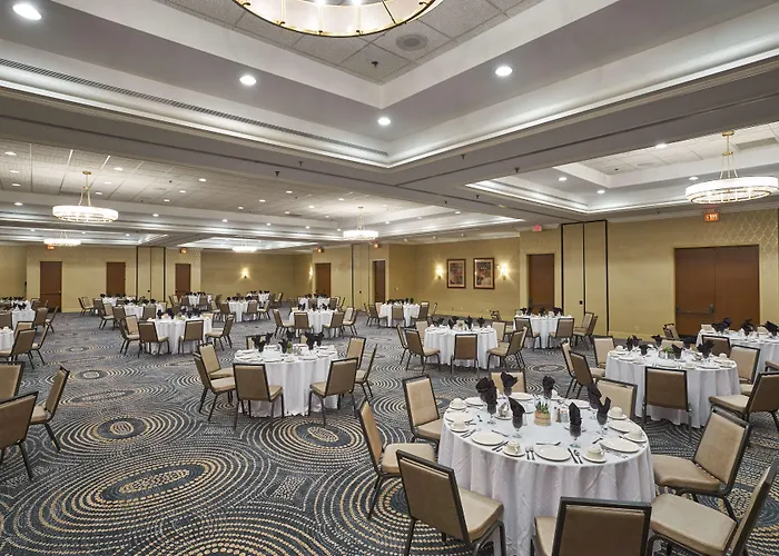 Hilton Knoxville