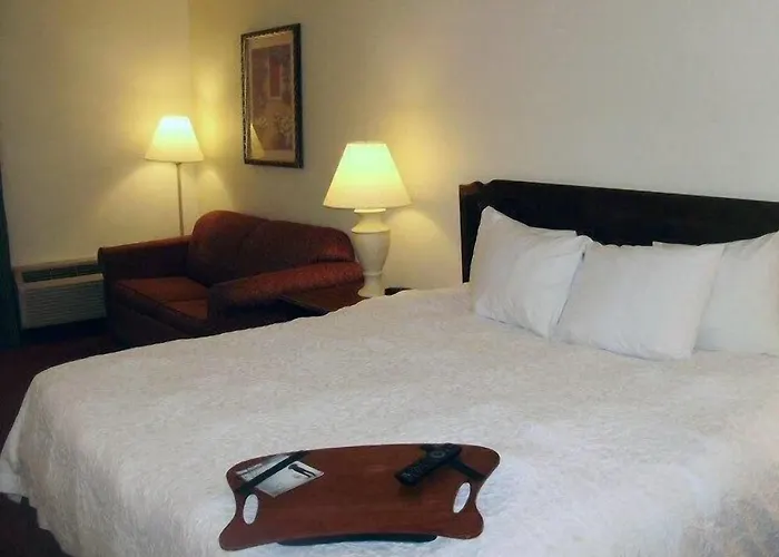 Quality Inn & Suites Searcy I-57