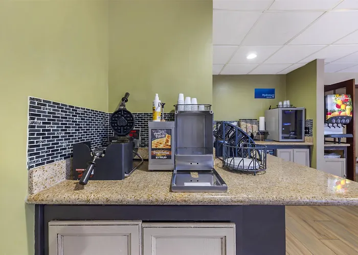 Best Western Fairwinds Inn