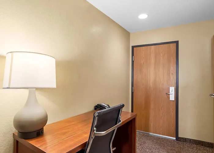 Comfort Suites San Antonio Seaworld - Lackland Afb