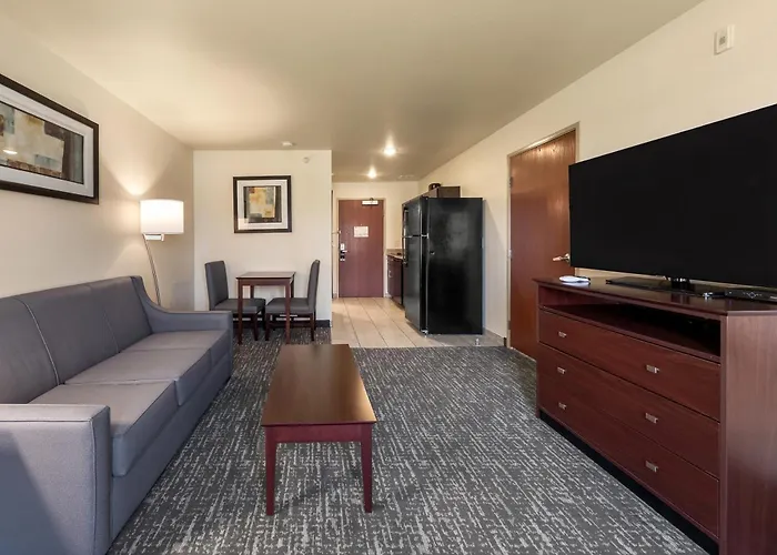 Cobblestone Inn & Suites - Avoca