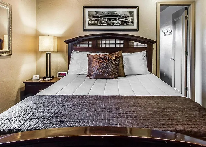Rodeway Inn & Suites Williams Downtowner-Rte 66