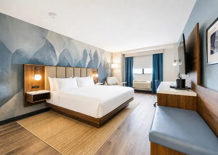 Capital Plaza Hotel