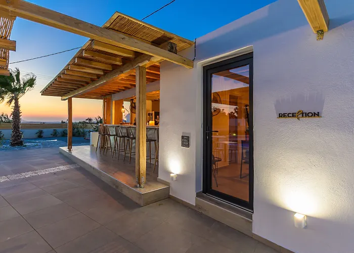 Naxos Finest Hotel & Villas