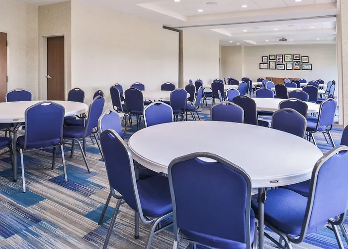 Holiday Inn Express & Suites - Siloam Springs By Ihg