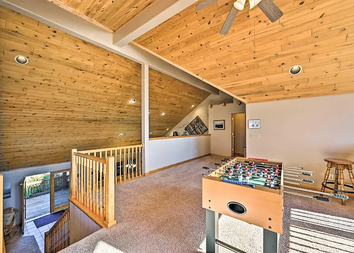 Charming, Spacious & Pet-Friendly Buena Vista Home