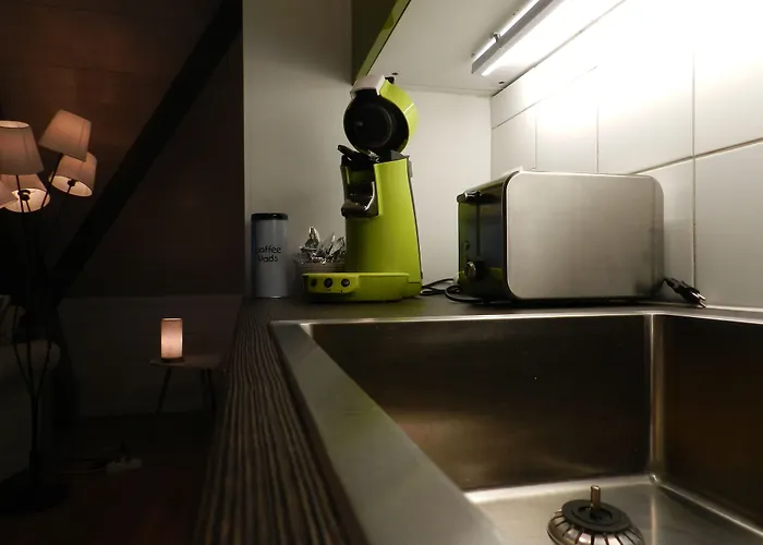 Blue Wall Bnb - Business Apartments
