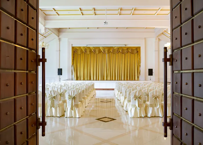 Katathong Golf Resort & Spa