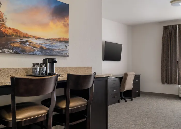 Stay-Over Suites - Fort Gregg-Adams Area
