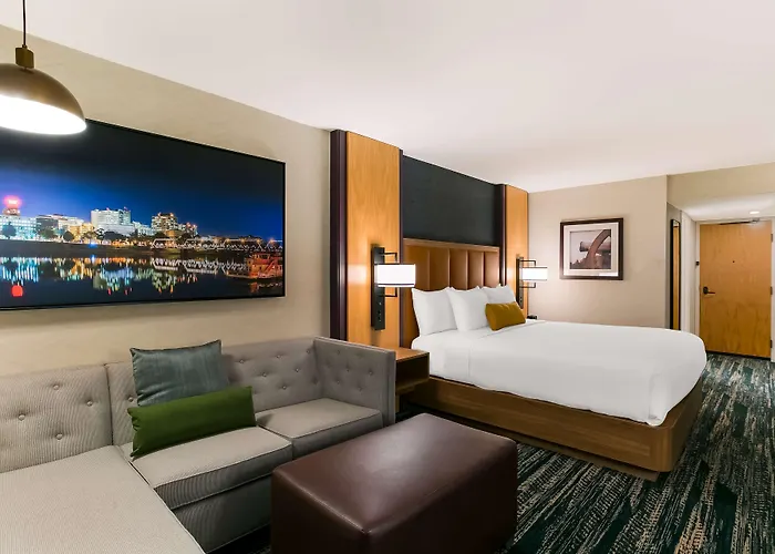 Best Western Premier The Central Hotel & Conference Center