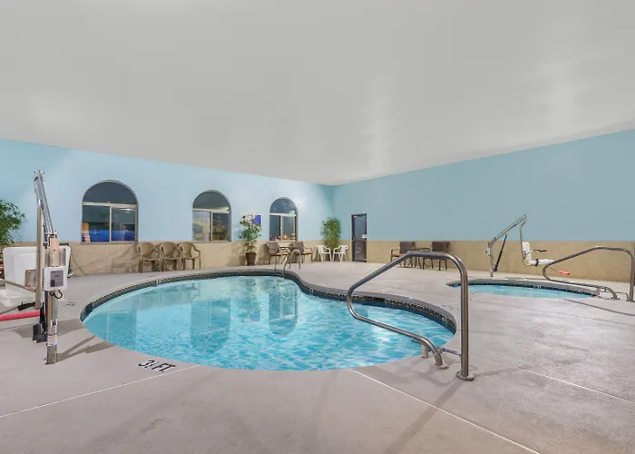 Days Inn By Wyndham Pueblo