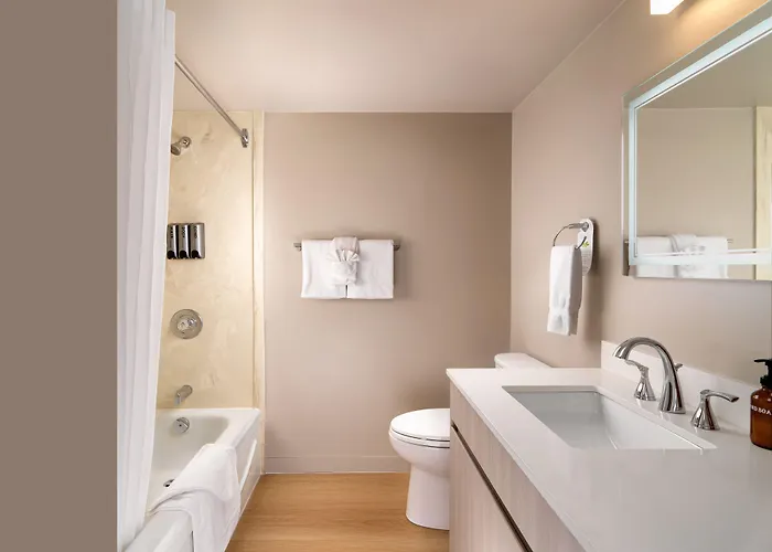 Huntingdon Hotel And Suites