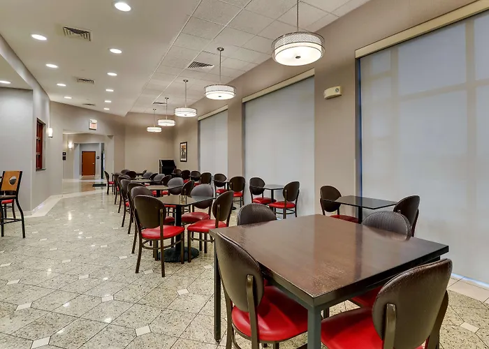 Drury Inn & Suites St Joseph