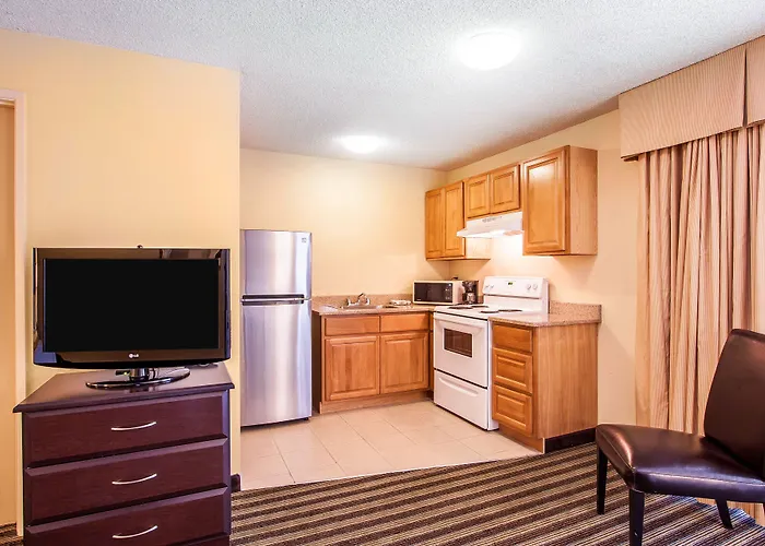 Quality Inn & Suites Vancouver - Hazel Dell