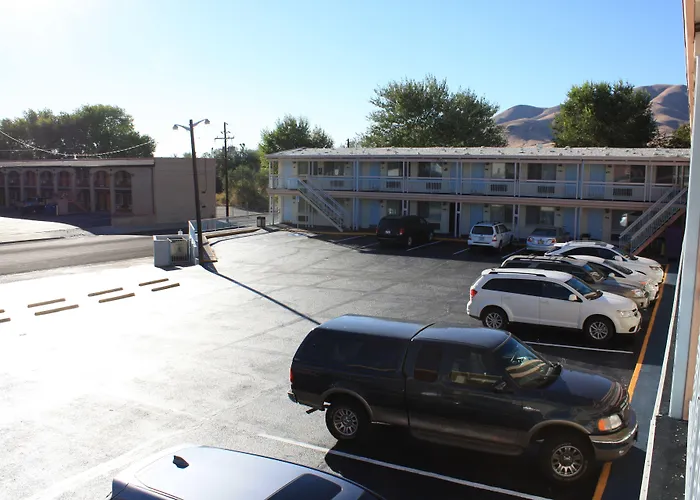 Winnemucca Holiday Motel