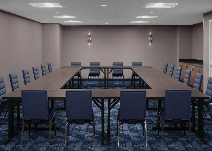 Courtyard By Marriott Pittsburgh University Center