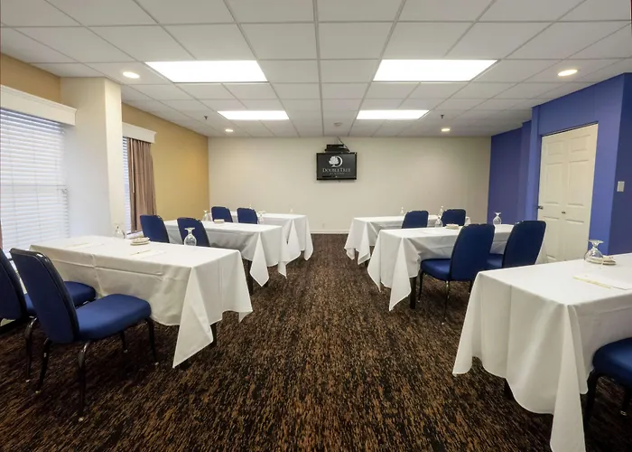 Doubletree By Hilton Buffalo-Amherst