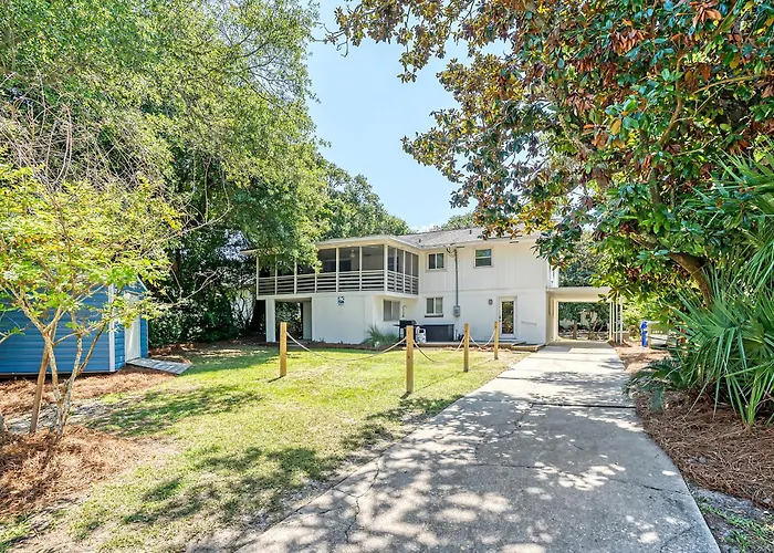 1010 E Ashley - Two Kitchens - Steps To Beach