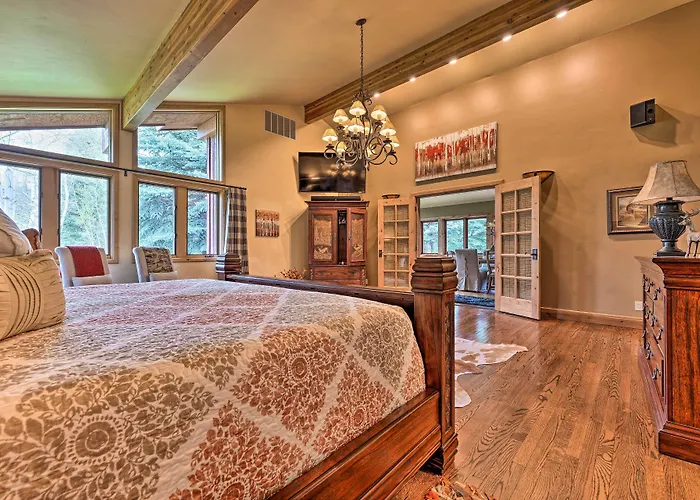 Luxe Sun Valley Retreat W/ Hot Tub, 3 Mi To Resort