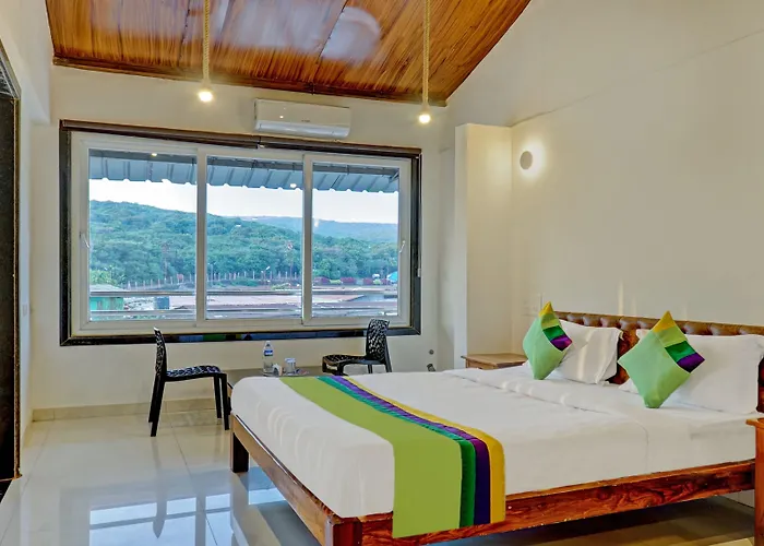 Hotel Lake Paradise Mahabaleshwar