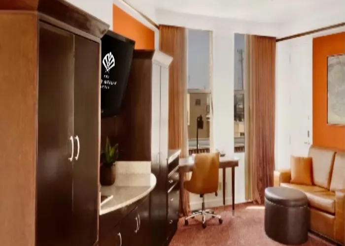 The Emily Morgan Hotel - A Doubletree By Hilton