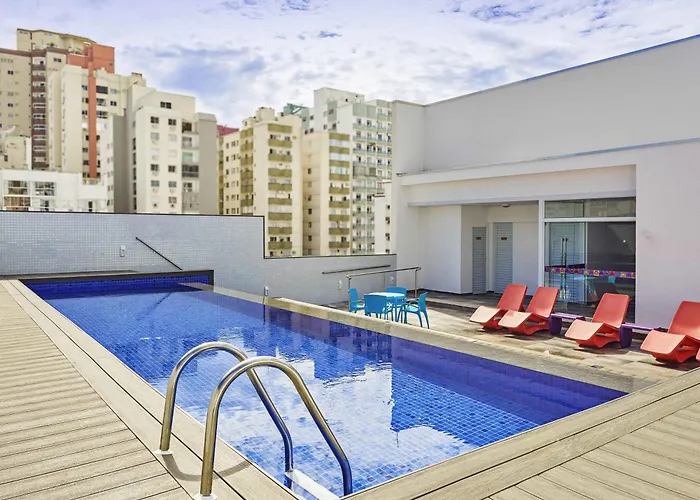 Ibis Styles Balneário Camboriú - 1 Quadra do Mar Hotel