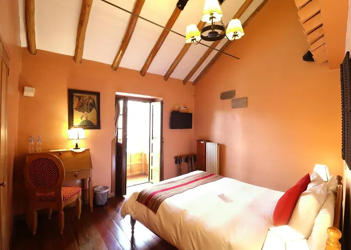 Hotel & Mirador Los Apus