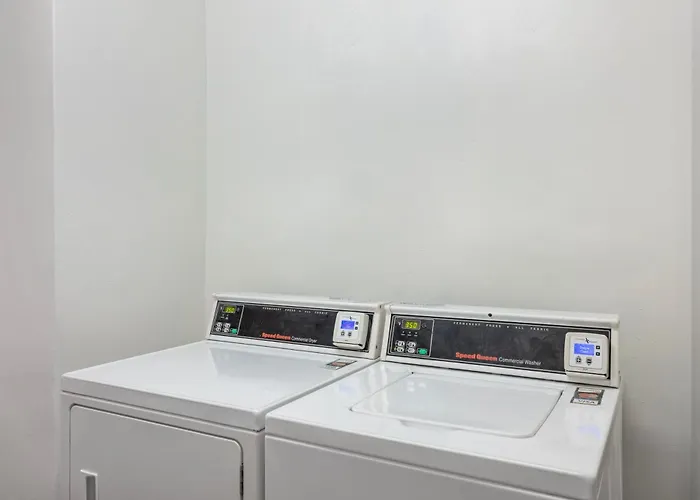 Quality Inn & Suites Orlando East - Ucf Area