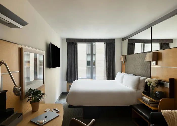 The Jewel Hotel, New York