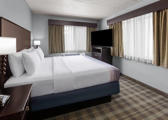 Americinn By Wyndham Mankato Event Center Near Msu