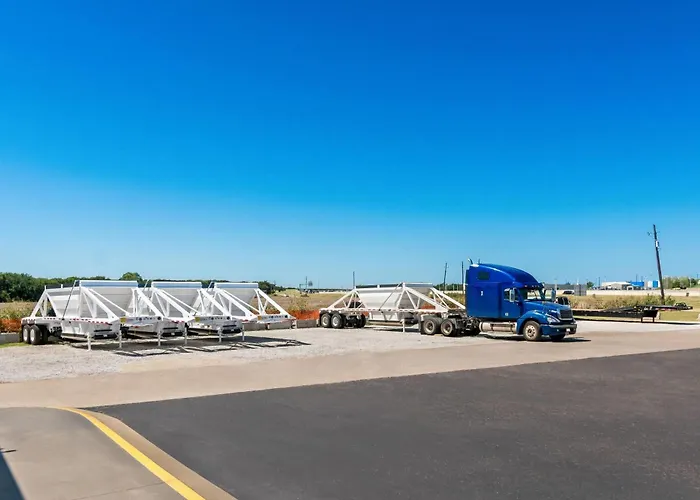 Days Inn By Wyndham Hillsboro Tx