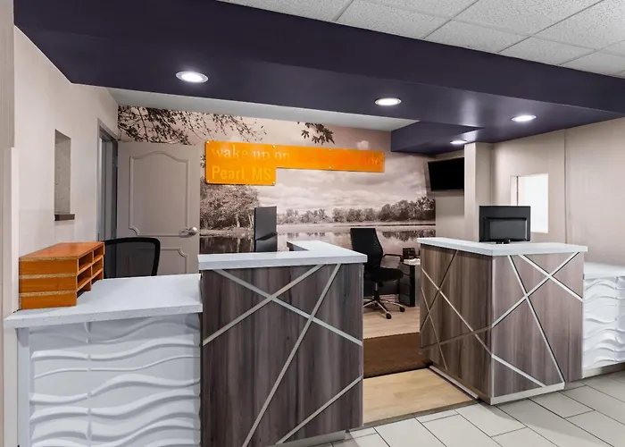La Quinta Inn & Suites By Wyndham Jackson Airport - Pearl