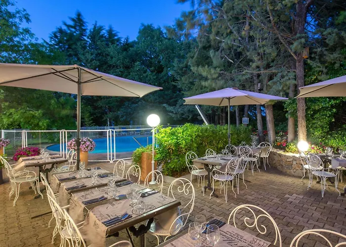 Ibis Brignoles Provence Verte