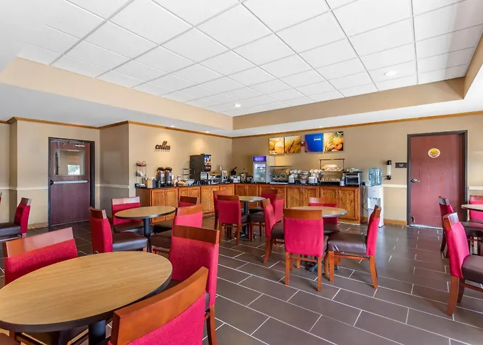 Comfort Inn & Suites Carbondale University Area