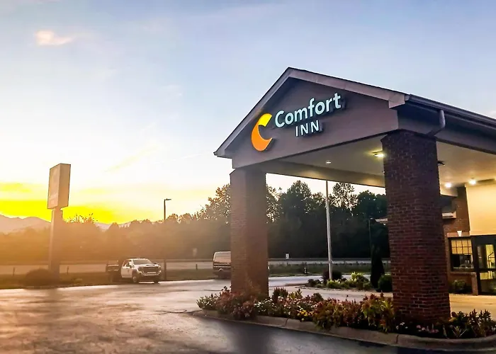 Comfort Inn Near Downtown & Blue Ridge Pkwy