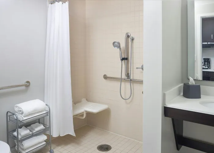 Towneplace Suites By Marriott Latham Albany Airport