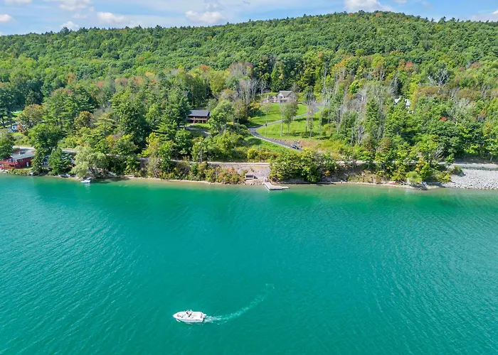 Grand Slam Lake House Cooperstown Dreams Park