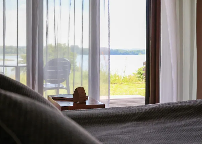 Hotel M Club Lake Resort