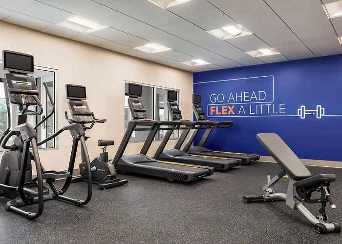 Holiday Inn Express & Suites Rhinelander By Ihg